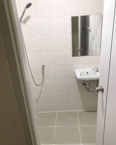 bs397ให้เช่าตึกแถว-3-ชั้น-พื้นที่ใช้สอย-148-ตรมซอยสาธุประดิษฐ์-6-เหมาะทำเป็นโฮมออฟฟิศหรือเก็บของ