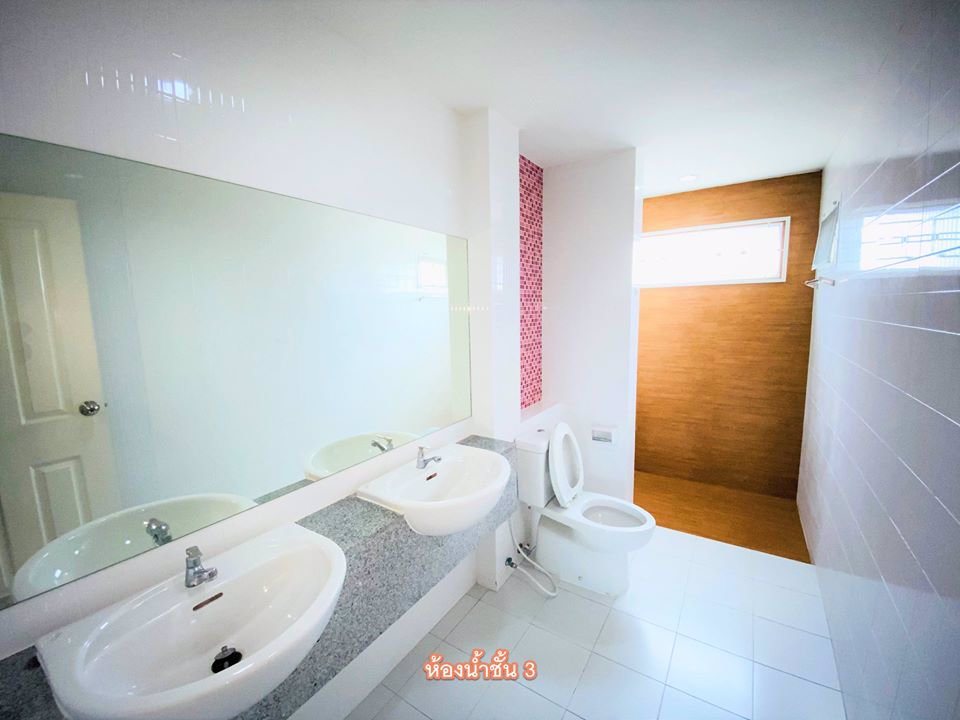 hr440ให้เช่าทาวน์โฮม-3-ชั้น-โครงการนลิน-อเวนิว-ซอยรามคำแหง-138-ติดถนนใหญ่-ใกล้ทางขึ้นมอเตอเวย์