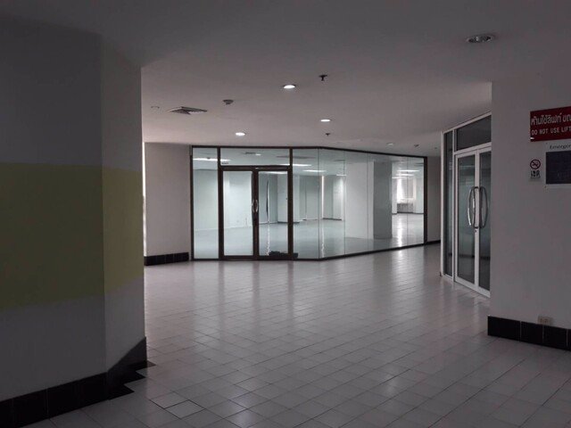 bs402ให้เช่าพื้นที่สำนักงาน-375-ตรม-ในอาคารชำนาญเพ็ญชาติ-เดินทางสะดวกห่าง-mrtพระราม-9-เพียง-400-เมต