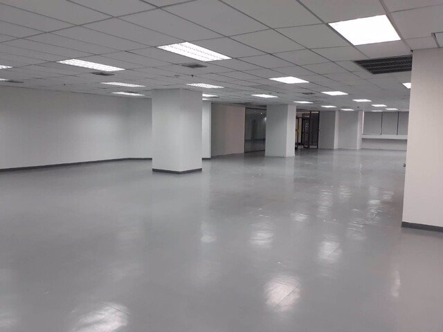 bs402ให้เช่าพื้นที่สำนักงาน-375-ตรม-ในอาคารชำนาญเพ็ญชาติ-เดินทางสะดวกห่าง-mrtพระราม-9-เพียง-400-เมต