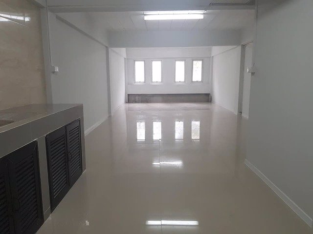 bs410ขายและให้เช่าตึกแถว-5-ชั้นเนื้อที่-29-ตรวติดซอยลาดพร้าว-71-รีโนเวทใหม่-เหมาะกิจการหลายอย่าง