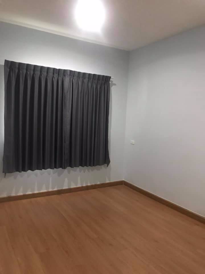 hs267ขายทาวน์เฮ้าส์-2-ชั้น-หมู่บ้านโกลเด้นทาวน์-ลาดพร้าว-เกษตรนวมินทร์-หันหน้าทิศใต้-บ้านสภาพใหม่น่า