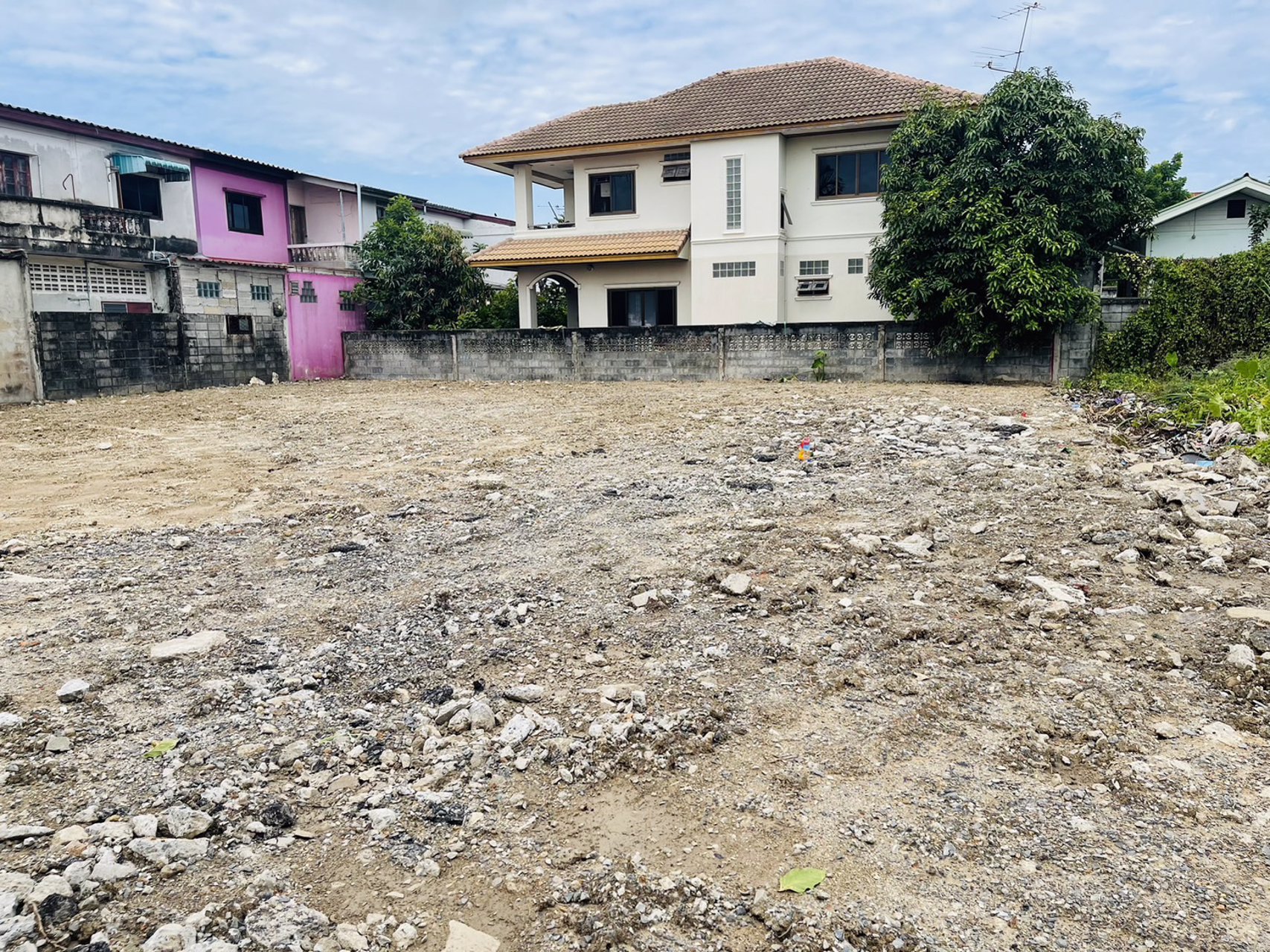 ขายที่ดินเปล่าถมแล้ว-ซอยรามอินทรา-65แยก2