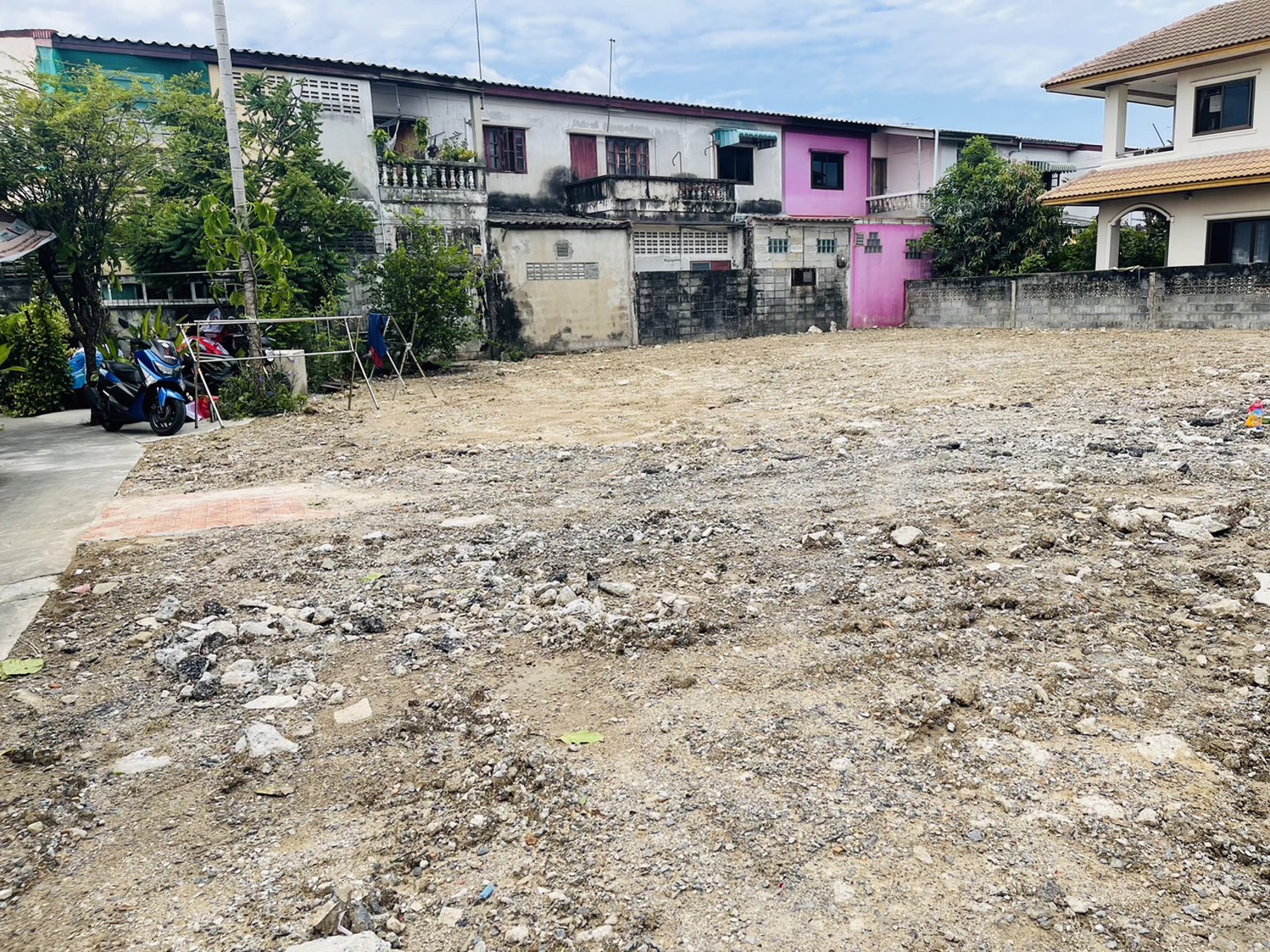 ขายที่ดินเปล่าถมแล้ว-ซอยรามอินทรา-65แยก2