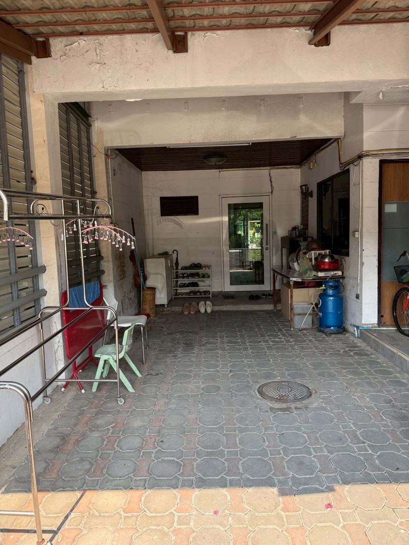 🏡-ขายบ้านทาวน์เฮ้าส์-สไตล์คัตเตอร์เฮ้าส์-ทำเลทองรังสิต
