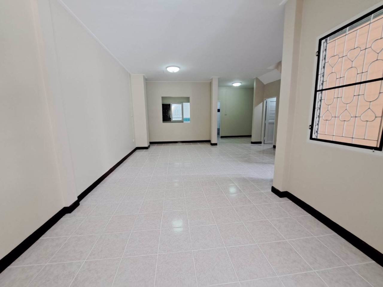 ขายบ้านทาวเฮ้าส์-หลังมุม-บ้านฟ้ารังสิต-ธัญญะ-ปทุมธานี