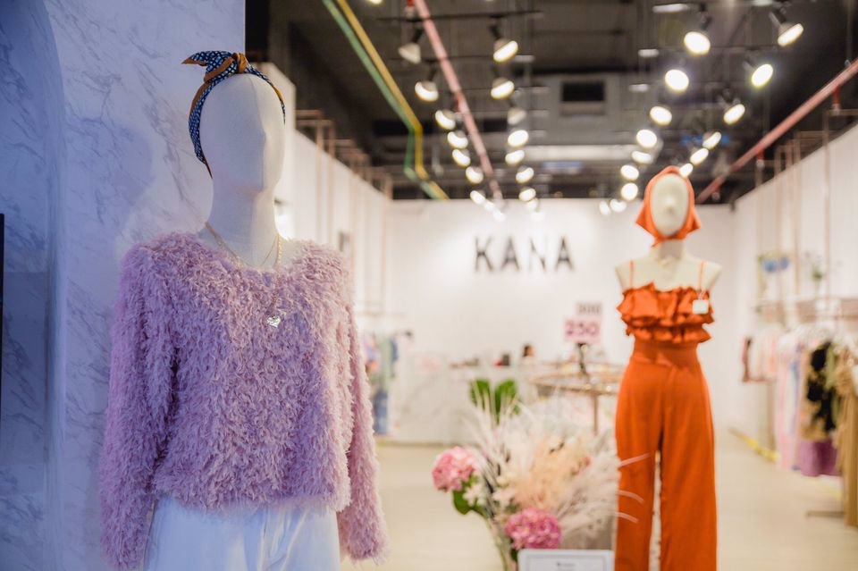 ท่านใดสนใจ‼️เป็นเจ้าของร้านเสื้อผ้าแฟชั่นสตรี-เซ็นทรัลพลาซ่า-นครศรีธรรมราช-ติดร้านอาหารฟูจิ-mk-ชั้