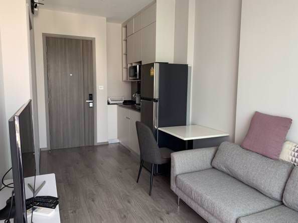 ให้เช่าคอนโดวิสดอม-รัชดาลาดพร้าว-ติดmrtลาดพร้าวทางออก1-ชั้น19-37ตรม-เฟอร์ฯครบ-18000-ด-สัญญา1-2