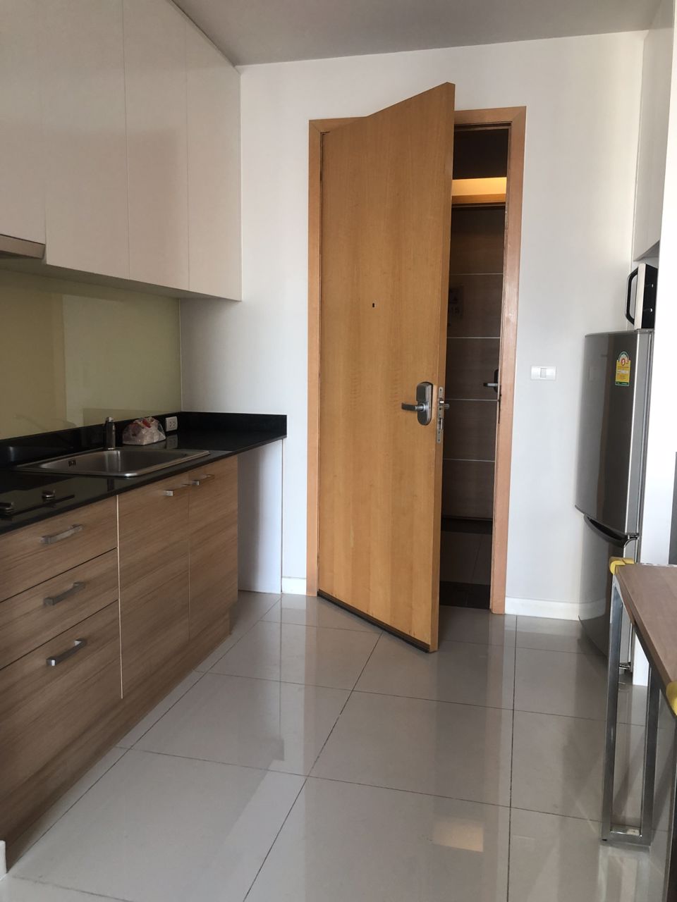 circle-condo-tower-1-for-sale-3960-sqm-16th-floor-room-1610