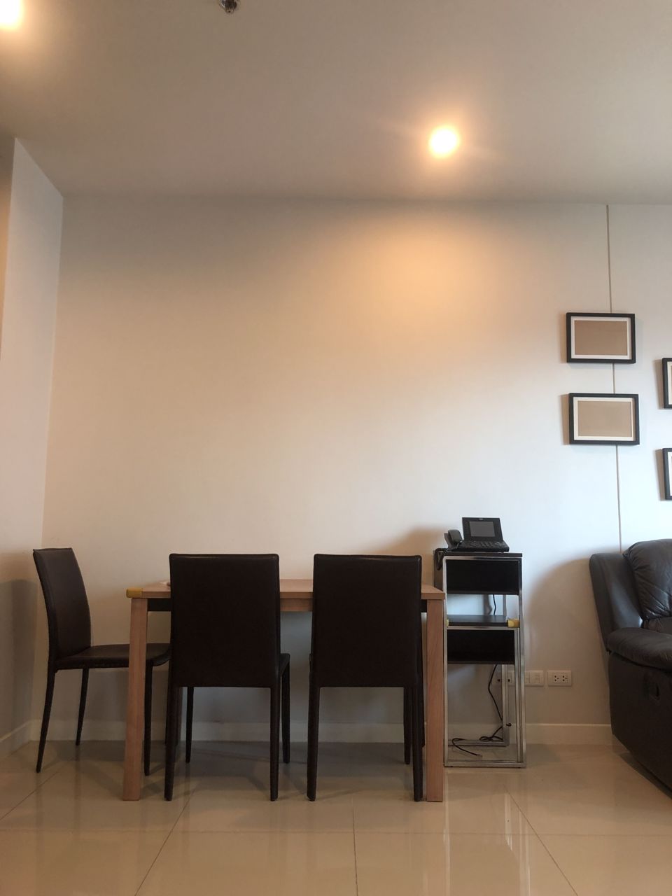 circle-condo-tower-1-for-sale-and-rent-4740-sqm-16th-floor-room-1613-ready-to-move-in