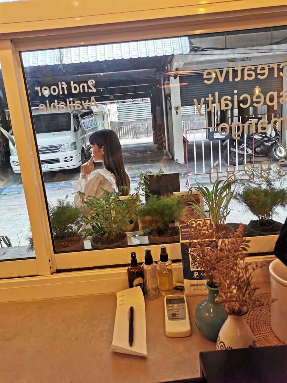 เซ้ง-ร้านคาเฟ่-ขนมหวาน-ย่านท่าเตียน-เขตพระนคร-ตรงข้ามกับวัดโพธิ์-