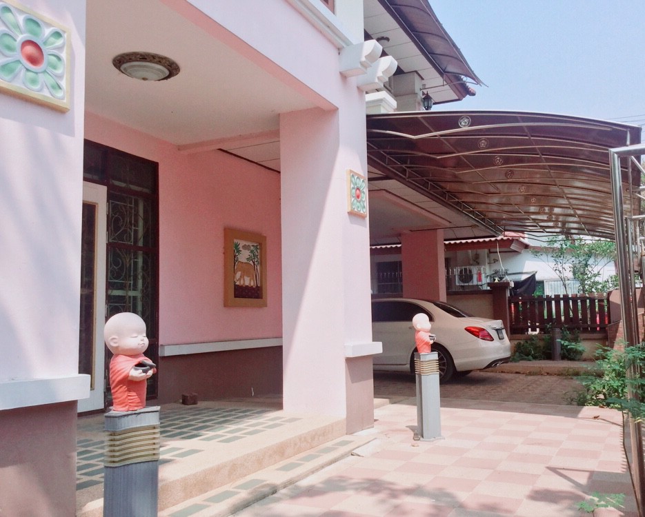 ขายด่วนบ้านเดี่ยว2ชั้นทรงสวยทำเลดี