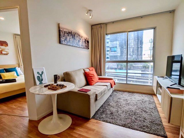 cr-030-lumpini-place-rama4-ratchada-next-to-mrt-qsncc-