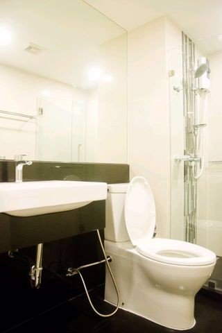 n1045-ขาย-และ-ให้เช่า-bangkok-feliz-sathorn-taksin-ห่างbtsกรุงธนบุรี-50-เมตร