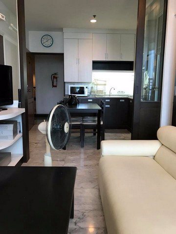 s35077-ให้เช่าคอนโด-2-นอน-1-น้ำ-สาทรเฮ้าส์-ใกล้สีลม-ติดทางขึ้น-bts