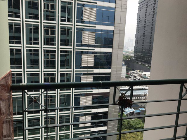 คอนโดสาทรเฮ้าส์-เดินทางสะดวก-ใกล้-bts-สุรศักดิ์