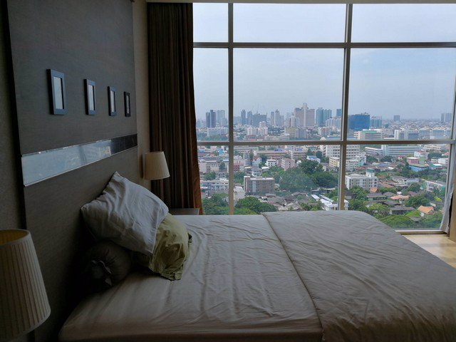 s35149-ให้เช่าคอนโด-เออร์บาน่า-สาทร-สีลม-2ห้องนอน-ชั้น-20