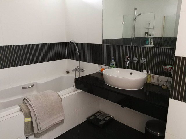 s35149-ให้เช่าคอนโด-เออร์บาน่า-สาทร-สีลม-2ห้องนอน-ชั้น-20