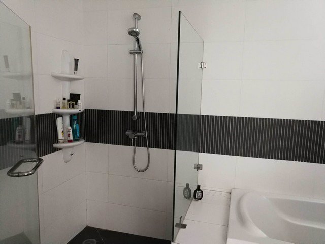 s35149-ให้เช่าคอนโด-เออร์บาน่า-สาทร-สีลม-2ห้องนอน-ชั้น-20