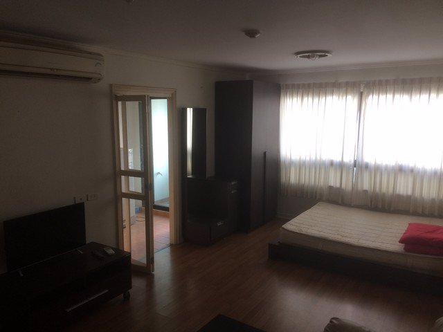 c36003-ให้เช่าลุมพินีเพลส-นราธิวาสราชนครินทร์-ชั้น-6-เฟอร์ครบ-ติดbrtนราราม-3-ตรงข้ามโรงเบียร์