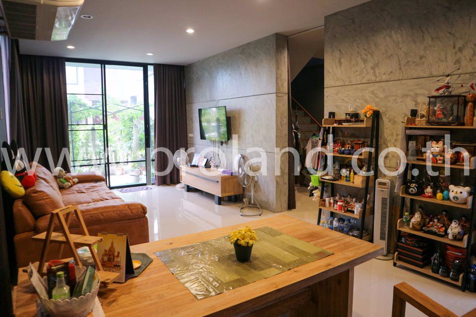 ขายบ้าน-มเดอะซีซั่น-ซเพชรเกษม63-แต่งสวย-หลังมุม