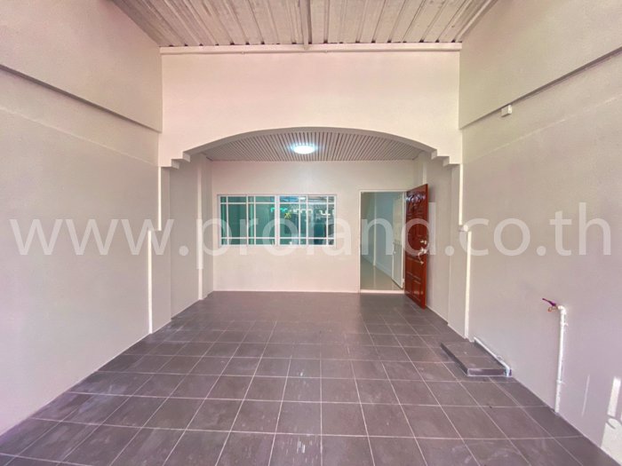 ขายด่วน-ทาวน์เฮาส์ตกแต่งใหม่-มตวงทอง-2