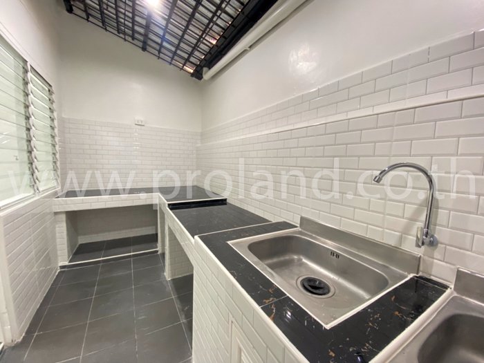 ขายด่วน-ทาวน์เฮาส์ตกแต่งใหม่-มตวงทอง-2