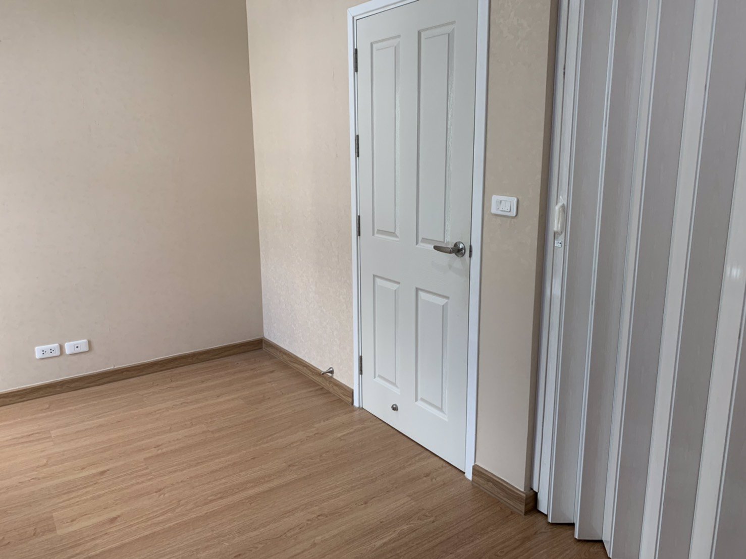 ขายบ้านทาวน์โฮม3ชั้นถนนนวมินทร์86-หมู่บ้านเดอะแพลนท์-ซิตี้-นวมินทร์-86-ติดกับเทสโก้โลตัส-นวมินทร์-พร