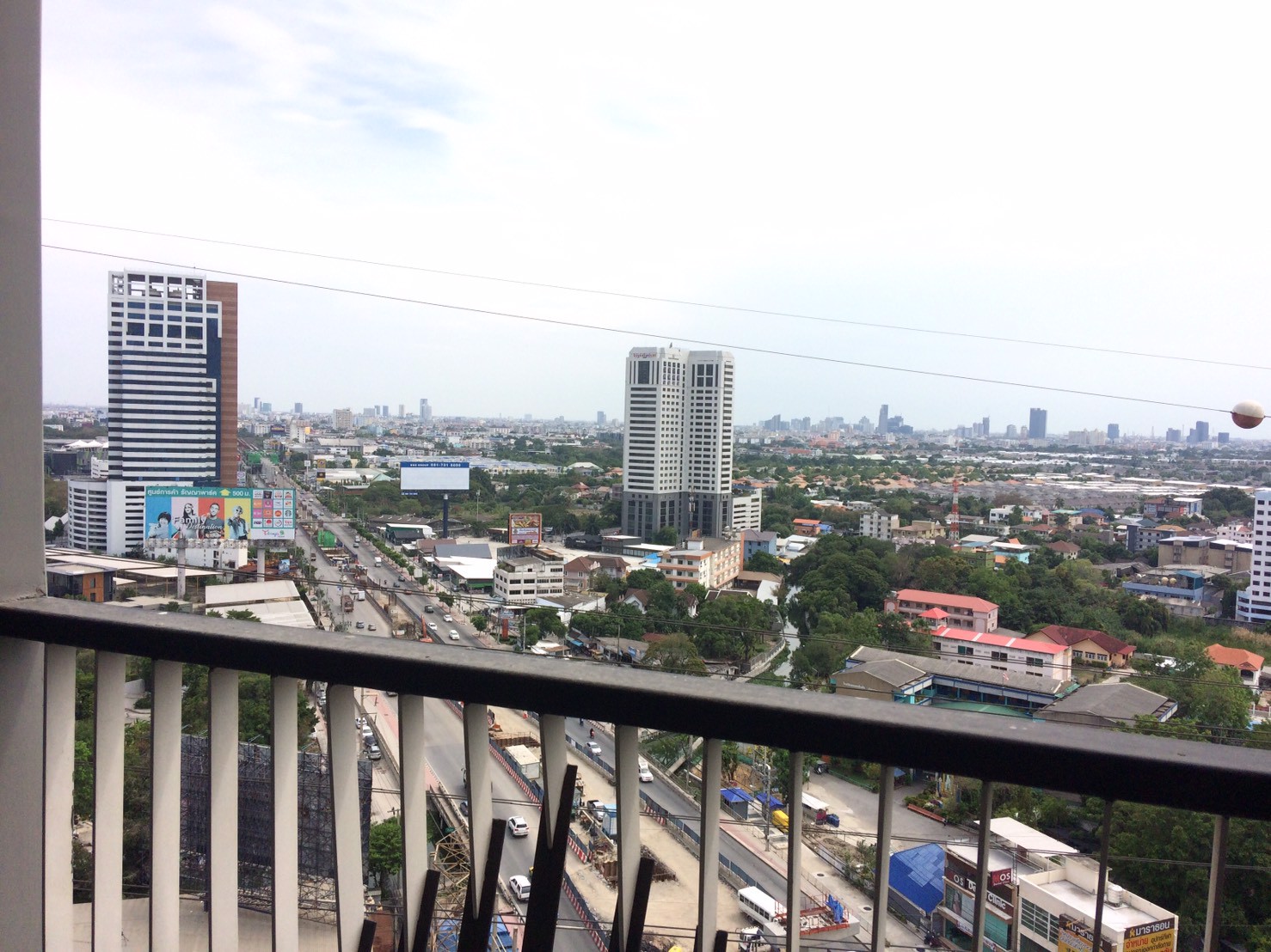 ขายดาวน์-อัสสกาญจน์-เพลส-ศรีนครินทร์-2967-ตรม-ชั้น-19-ขายเท่าทุน-